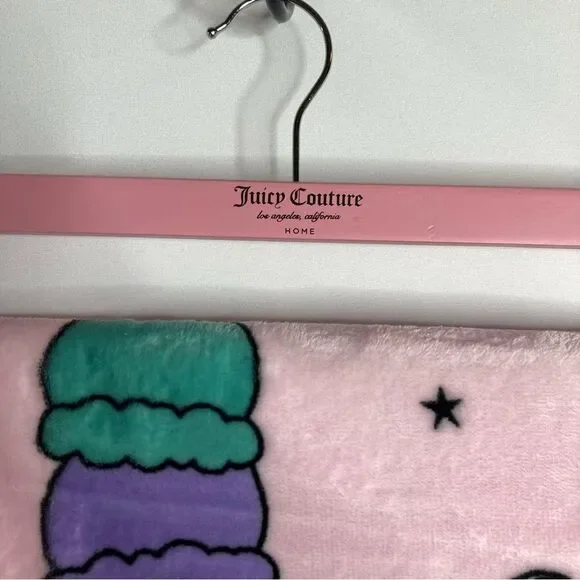 Juicy Couture Blanket Pink Sweets Ice Cream Plush Throw 50” x 70” NWT Soft